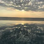 Archangelo Bay On The 파라모나스