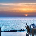 빌라 Archangelo Bay On The *