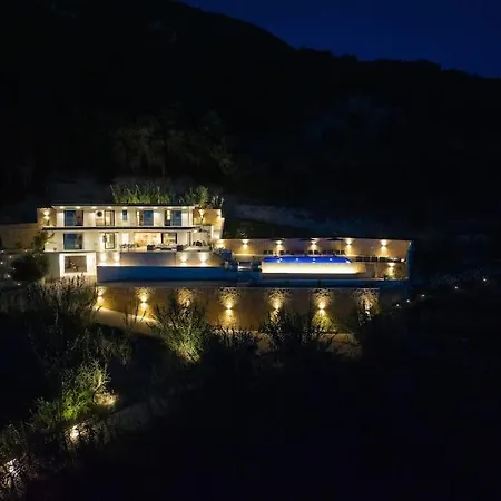 Villa Archangelo Bay On The Paramonas (Corfu)