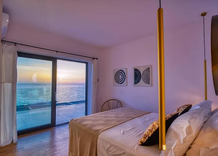 Villa Archangelo Bay On The Paramonas (Corfu)