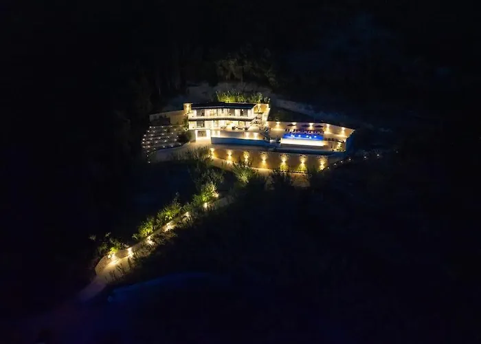 Villa Archangelo Bay On The *