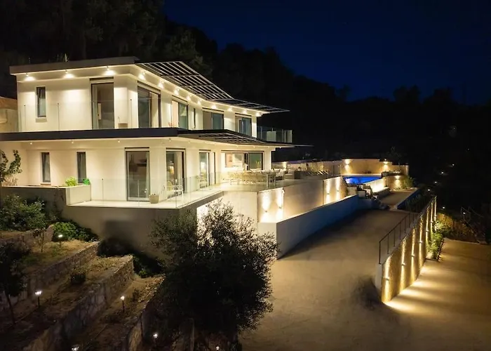 Villa Archangelo Bay On The