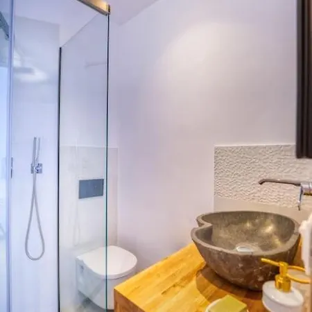 Archangelo Bay On The Villa *