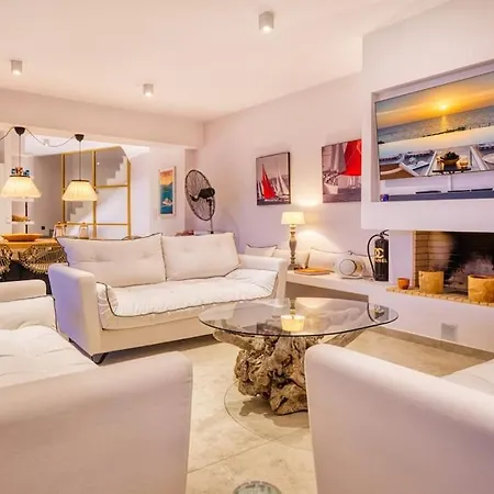 Villa Archangelo Bay On The