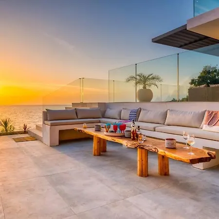 Villa Archangelo Bay On The *